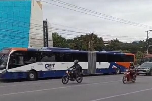 ônibus cmt